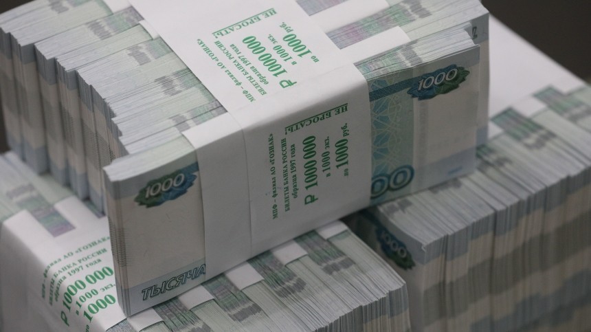 Около трех миллионов рублей украли со склада на юге Москвы
