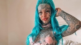 Австралийка потратила 1,5 миллиона рублей на тату всего тела и глаз