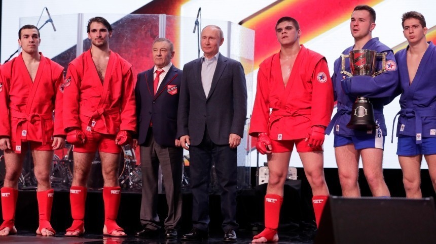 Путин поздравил победителей первого чемпионата Лиги боевого самбо