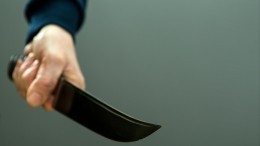 СК опубликовал видео из квартиры в Липецке, где мужчина исполосовал ножом жену и детей