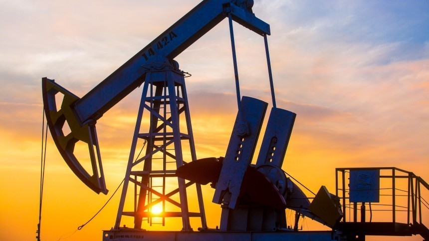 Россия готова к возможному снижению цен на нефть