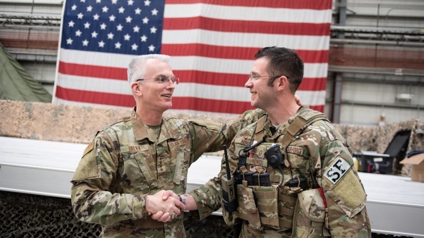 США приступили к выводу войск из Афганистана