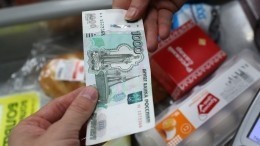 Как изменятся цены на товары в России из-за коронавируса и колебания рубля