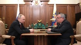 Путин провел встречу с председателем правления банка ВТБ Костиным