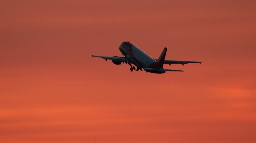 Самолет, следовавший из Москвы в Пермь, подал сигнал тревоги
