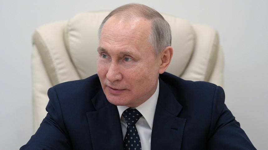Путин перенес встречу с предпринимателями из Петербурга в Москву