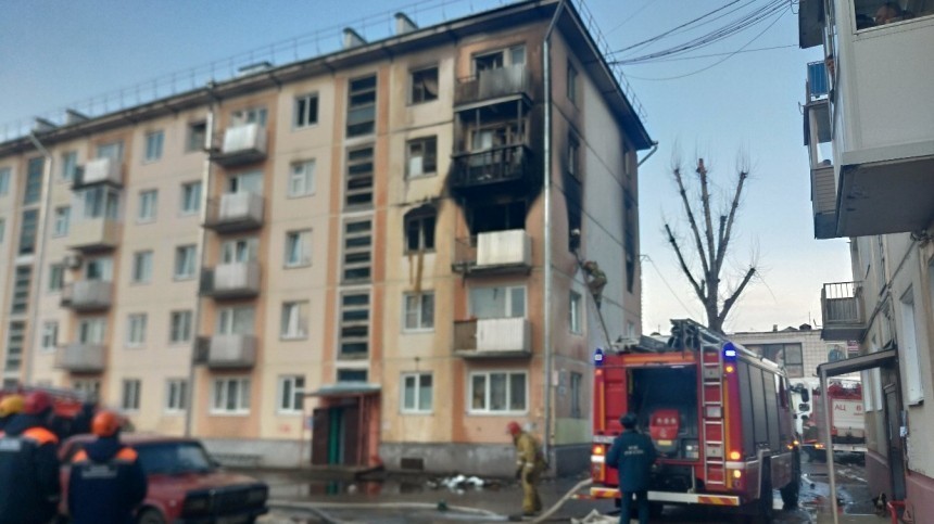 Бытовой газ взорвался в пятиэтатажном доме под Красноярском