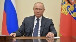 Путин подписал указ об оплачиваемых выходных до 30 апреля