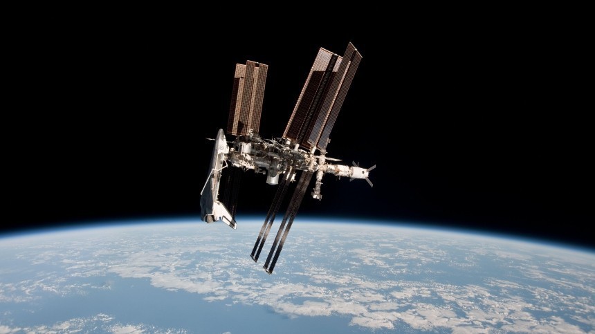 «Ждем света и земные видим сны»: космонавт о режиме самоизоляции на МКС