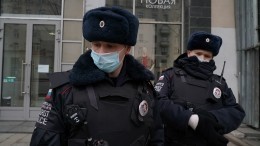Нарушившую самоизоляцию и заснувшую пьяной на улице нижегородку арестовали