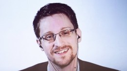 Эдвард Сноуден подал документы на продление вида на жительство в РФ