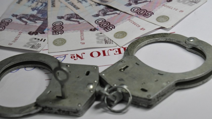 Уголовное дело возбуждено в отношении задержанного по подозрению в получении взятки замглавы Хакасии