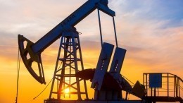 Цены на нефть перешли к снижению на фоне опасений за нехватку мест в хранилищах