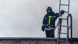 Пожар вспыхнул возле «Завода турбинных лопаток» в Петербурге