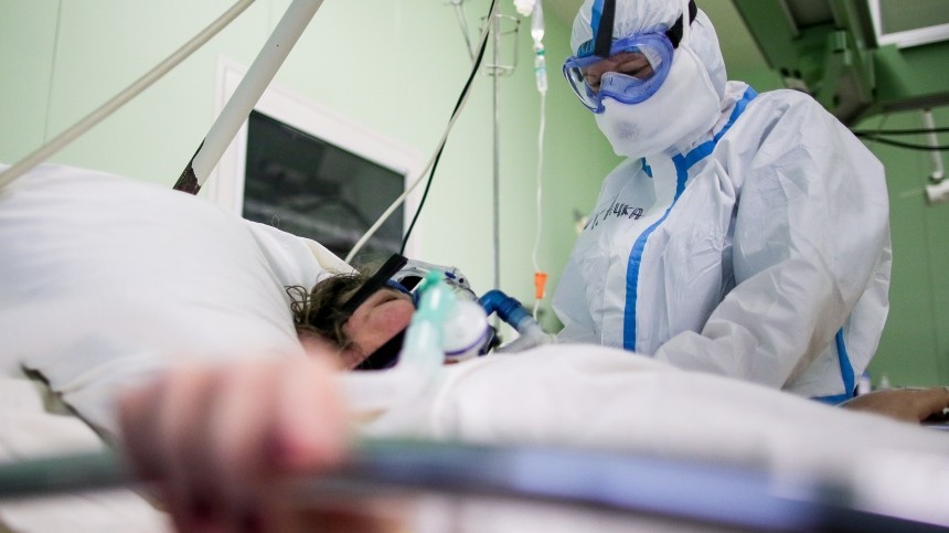 В России за сутки выявлено 10 699 новых случаев инфицирования COVID-19