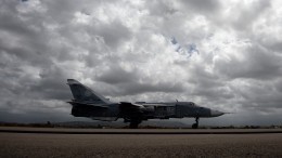Видео: российские военные провели авиапарад в Сирии в честь Дня Победы