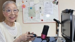 Любительница шутеров и автогонок: 90-летняя японка попала в книгу рекордов Гиннесса