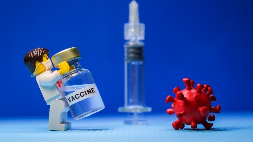 В России могут пойти по «военному» пути вакцинации от коронавируса