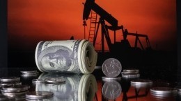 Нефть дорожает в ожидании стабилизации рынка сырья