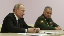 Путин наградил Сергея Шойгу орденом в его день рождения