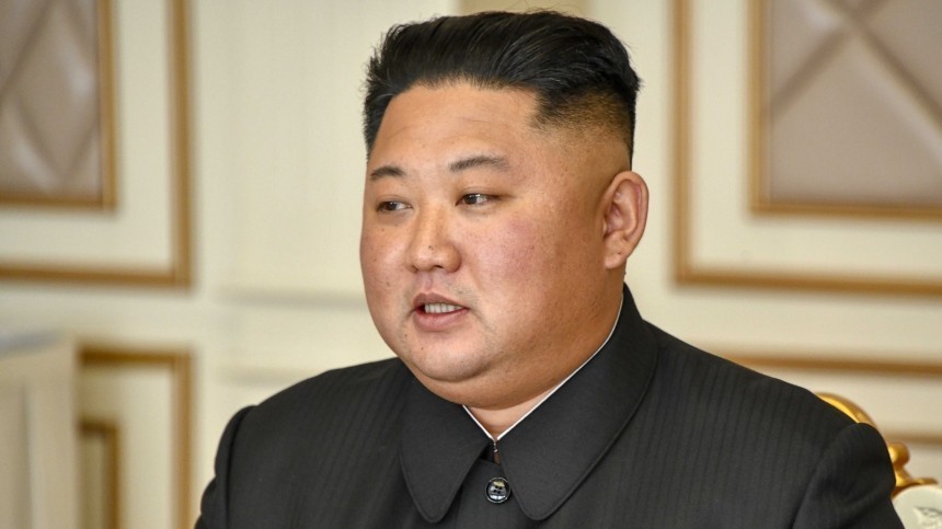 Ким Чен Ын впервые появился на публике после загадочного исчезновения