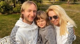 Сына Плющенко и Рудковской начали избегать дети из-за слухов о болезни