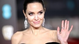 ТОП-10 невероятных и малоизвестных фактов об Анджелине Джоли