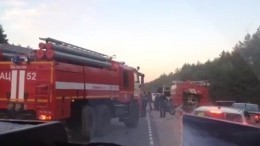 Видео с места смертельной аварии с «перевертышем» в Нижегородской области