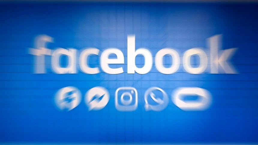 Экс-советник Стива Джобса обвинила Facebook в торговле «наркотиками»
