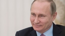 Где Владимир Путин хранит подарки внуков?