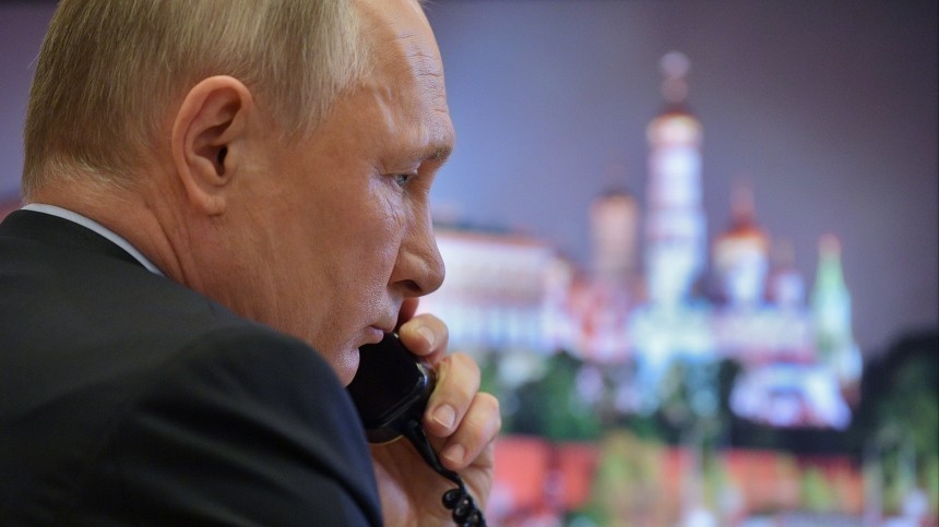 Владимир Путин выразил соболезнования Хабибу Нурмагомедову