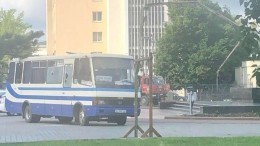 Первые кадры с места захвата автобуса на Украине