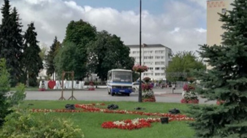 Захватчик автобуса на Украине поставил ультиматум и дал властям полчаса
