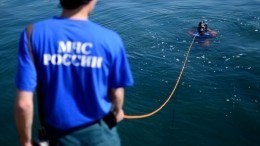 Видео: иномарку с телами пятерых погибших нашли в водоеме под Волгоградом