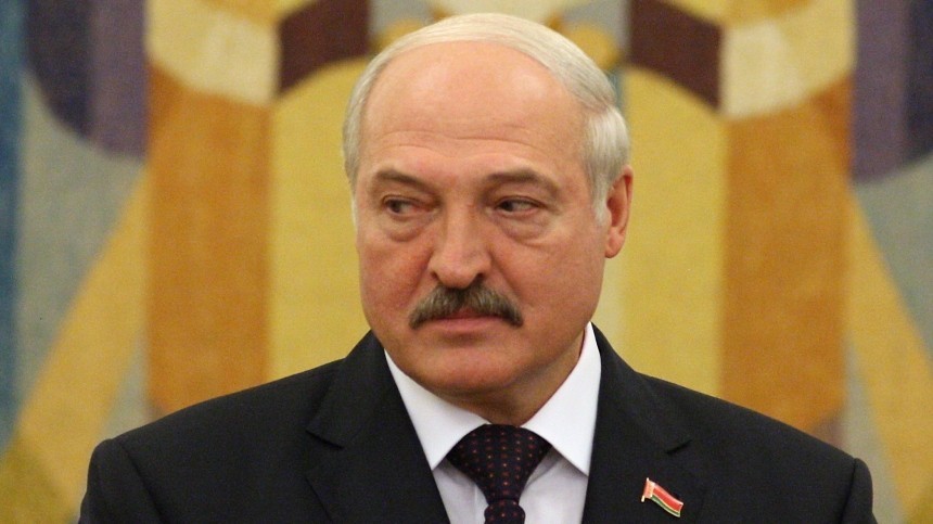 Более 30 россиян задержаны в Белоруссии. Лукашенко собрал экстренное совещание Совбеза