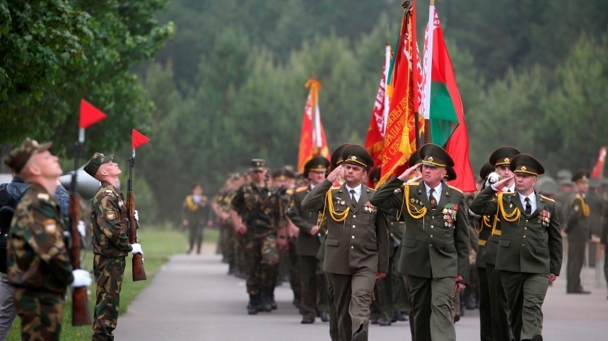 В Белоруссии объявили о начале плановых военных сборов