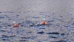 На грани экстрима: четверо пловцов без гидрокостюмов переплыли Байкал