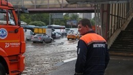 Несколько районов Подмосковья ушли под воду после сильного ливня