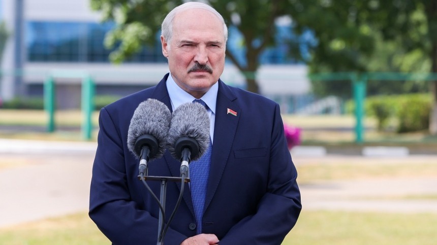 «Вас используют как пушечное мясо»: Лукашенко призвал протестующих остановиться