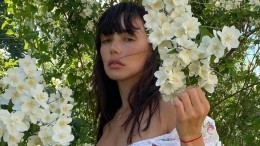 Экс-вокалистка группы Serebrо Ольга Серябкина выпустила ретро-сингл