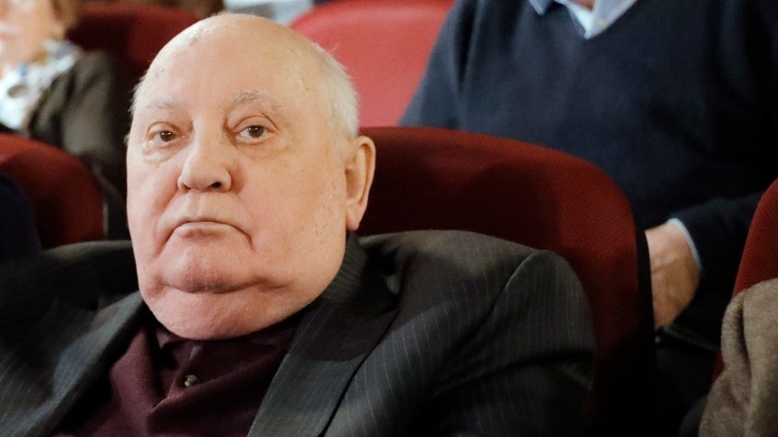 Горбачев указал на главную ошибку Лукашенко