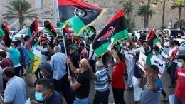 Шесть человек пострадали при стрельбе на акции протеста в Ливии