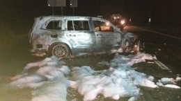 Видео: Последствия «огненного» ДТП в Псковской области с двумя погибшими