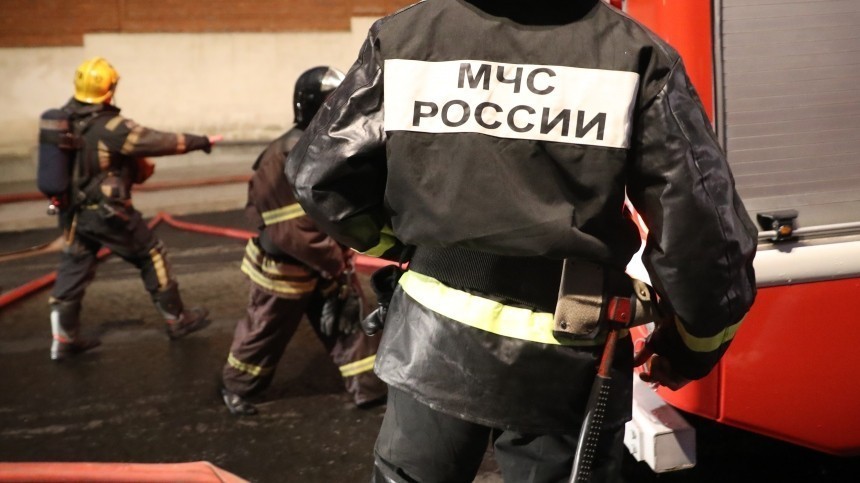 Истощенных детей обнаружили в петербургской квартире из-за едва не случившегося пожара