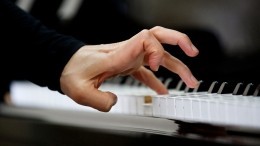 Эффект Моцарта: Как прослушивание симфоний помогает при лечении опасной болезни