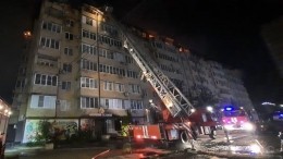 Залп салюта ударил в крышу: Очевидцы о причине пожара в жилом доме в Краснодаре