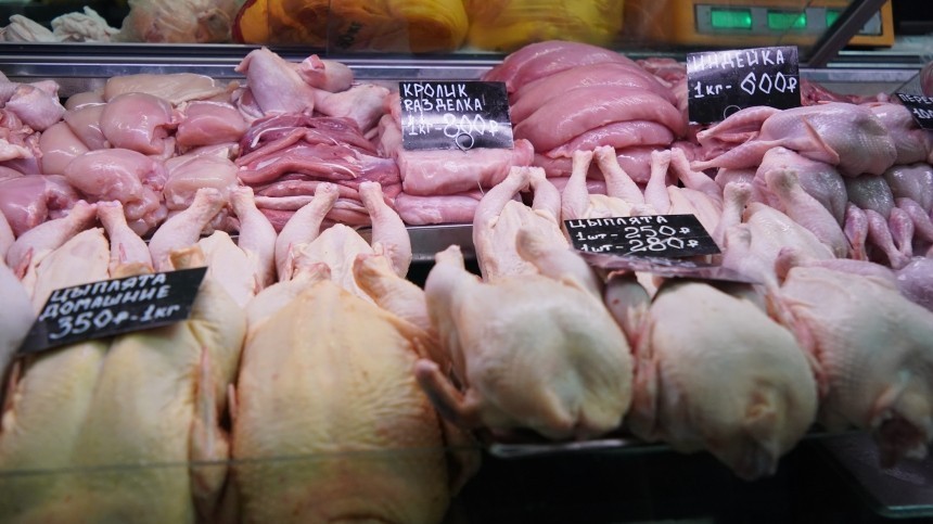 Осторожно, кура: Смертельно опасное мясо птицы нашли в магазинах Петербурга