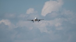 Самолет из Петербурга подал сигнал тревоги перед посадкой в Казани