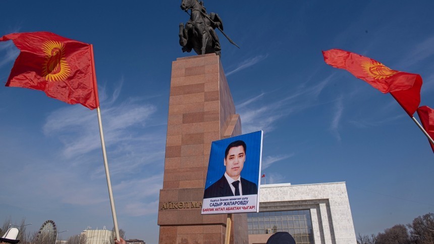 В Киргизии на фоне протестов сменился премьер-министр