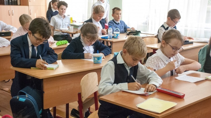 Шведская журналистка пожаловалась на нагрузки в российских школах